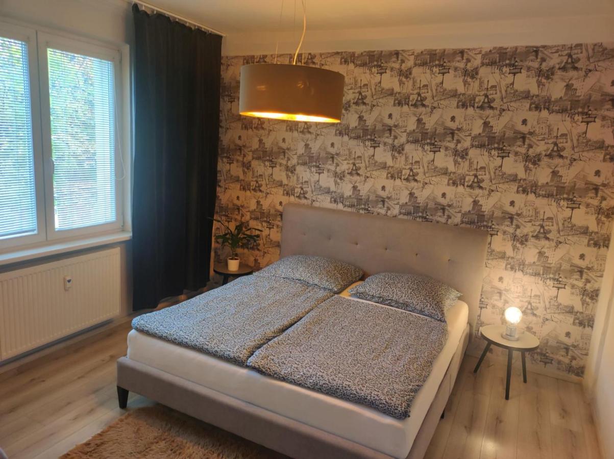 Senza Apartman Братислава Экстерьер фото